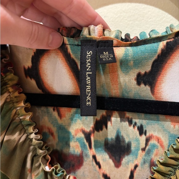 Susan Lawrence Brown and Green Ruffled Sleeveless Blouse - Picture 3 of 3